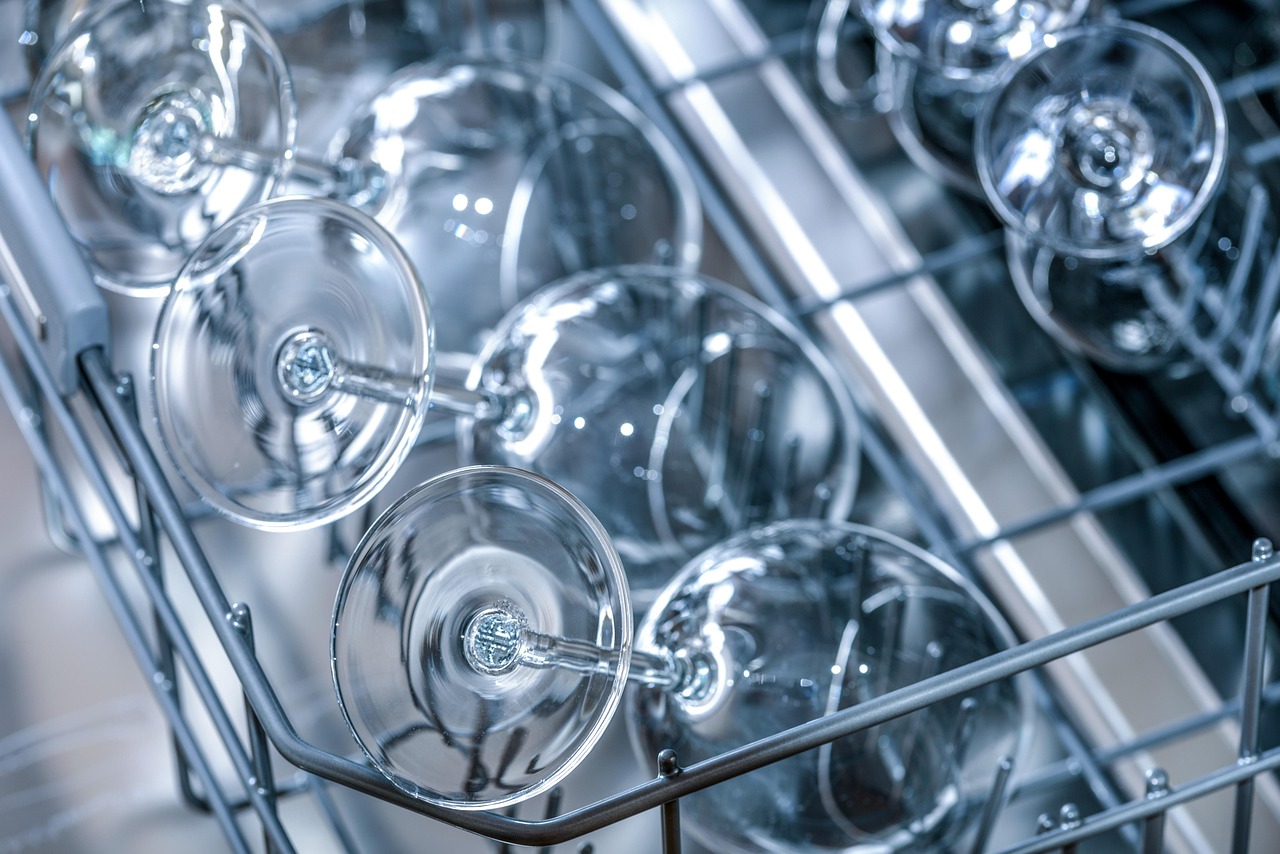 Piping tips and spatulas drying after washing